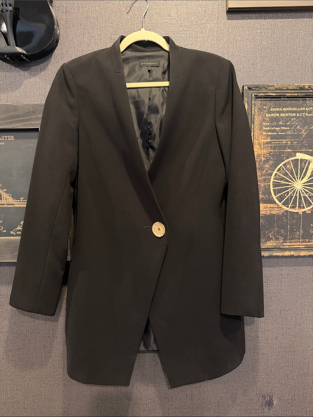 Donna Karan Black Single-Button Tailored Blazer
